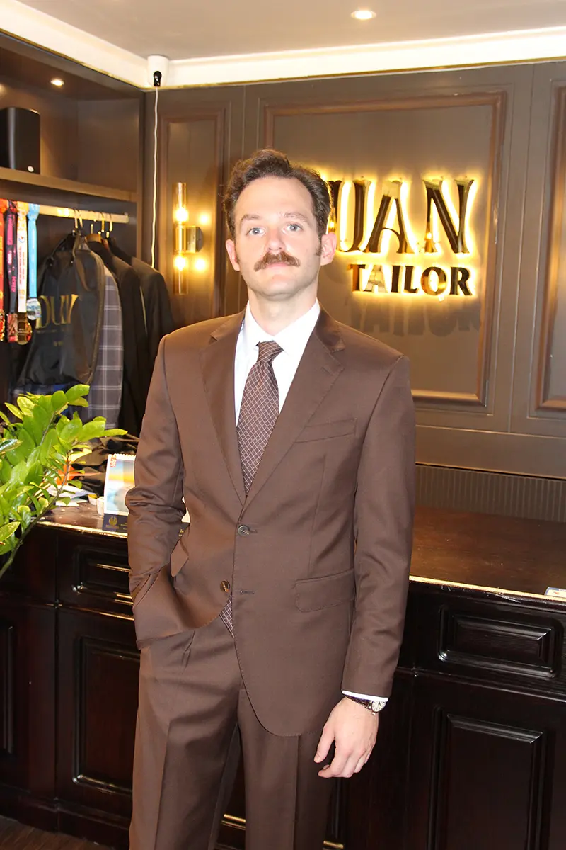 Khách hàng DuanTailor 47